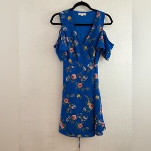 Cloud & Sky blue floral cold-shoulder wrap dress size S